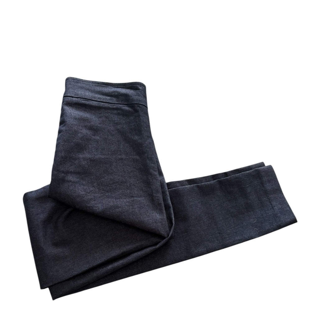 AVENUE MONTAIGNE Marilyn Pull-on Dark Wash Denim Size 4 —lots of stretch